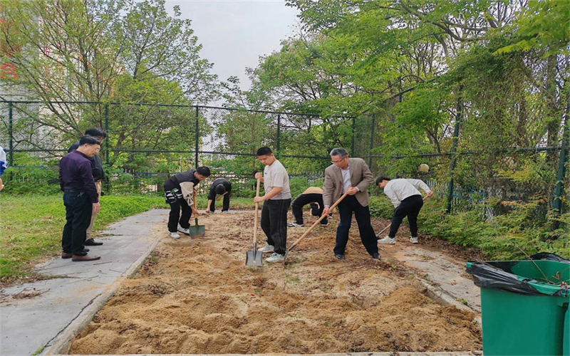 校園綠化齊參與，共建美麗理工校園